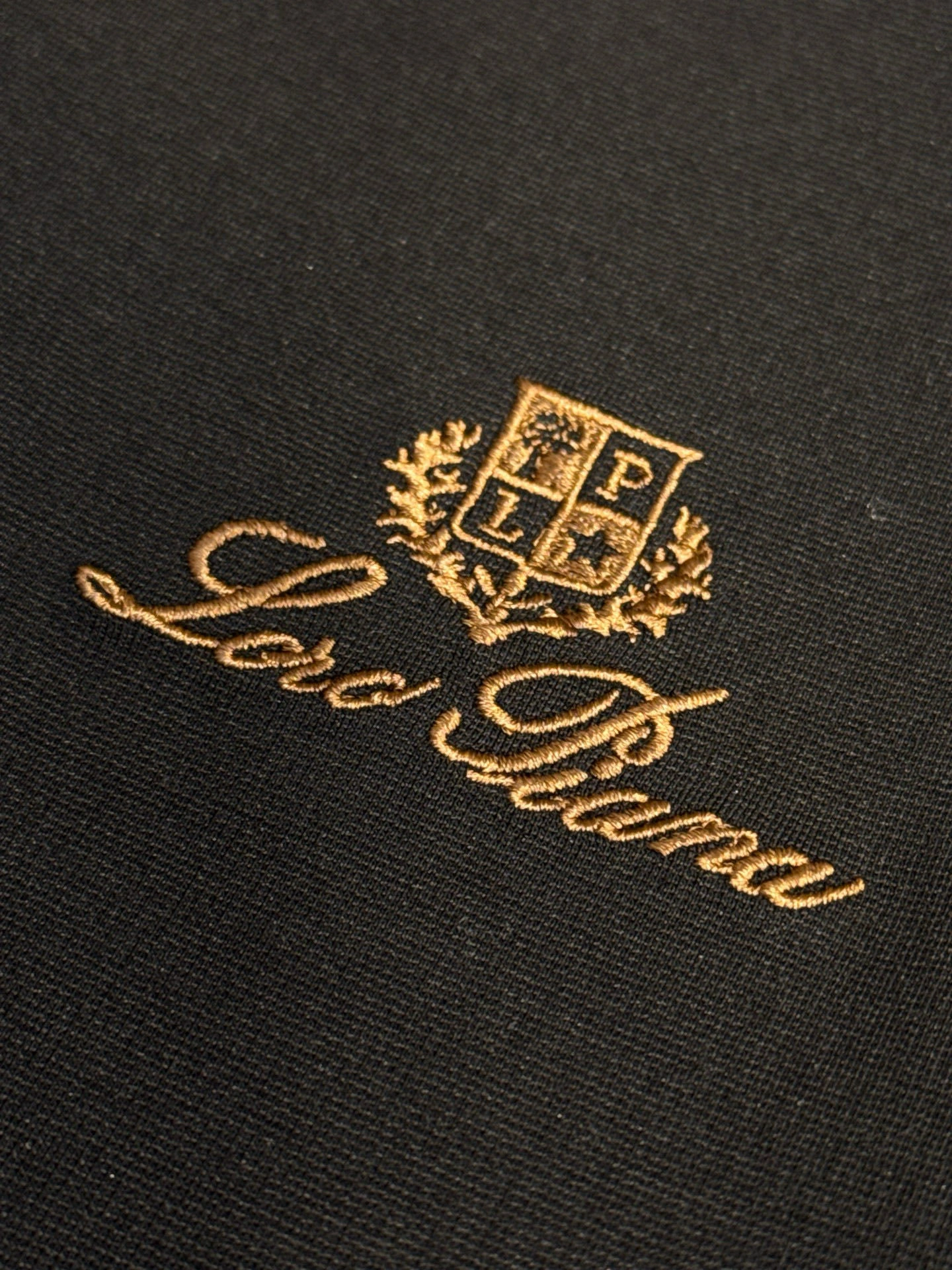 &wg.luxury- 8oro Pi191 embroidery 2Colour item:E-F355B1604-2